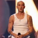 Eminem At The 2000 MTV Video Music Awards - 408 x 612