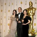 Eva Green with the Winners Thomas Lennon and Ruby Yang - The 79th Annual Academy Awards (2007)