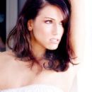 Gabrielle Roberts - 454 x 735