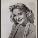 Cara Williams - 454 x 546