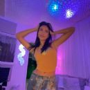 Kylie Cantrall – Social media