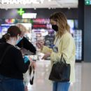 Delta Goodrem – Was spotted departing Adelaide - 454 x 568
