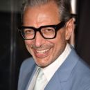 Jeff Goldblum - 395 x 594