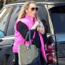 Elizabeth Berkley – Spotted while running errands in Los Angeles - 454 x 681