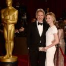 Harrison Ford and Calista Flockhart - The 86th Annual Academy Awards (2014) - 407 x 612