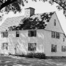 1695 establishments in Connecticut