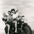 Peggy Maley, Marlon Brando & Yvonne Doughty - 454 x 570