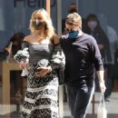 Zulay Henao – Shopping candids at the Apple Store in Beverly Hills - 454 x 681