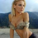 Amanda Swisten - 332 x 500