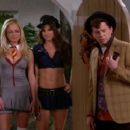 Rachele Brooke Smith as Tracy in Two and a Half Men - 454 x 255