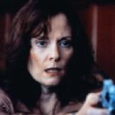 A Mother's Revenge - Lesley Ann Warren - 454 x 301