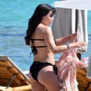 Faye Brookes – On holiday in bikini in Mykonos – Greece - 454 x 563