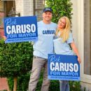 Heidi Pratt – Shows support for Rick Caruso’s campaign for Mayor of Los Angeles - 454 x 557