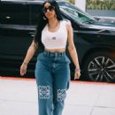 Cardi B – Out in Beverly Hills - 454 x 568