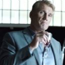 Arrow - Dolph Lundgren - 300 x 271