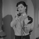 Le Amiche - Yvonne Furneaux