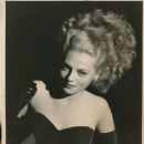 Jeanne Cagney - 454 x 568