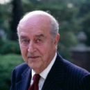 The Royal Romance of Charles and Diana - Ray Milland - 413 x 612