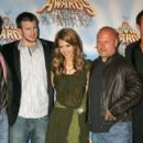 Ioan Gruffudd, Chris Evans, Jessica Alba, Michael Chiklis and Julian McMahon - The 2005 MTV Movie Awards - 454 x 275