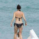 Samantha Cameron in Bikini on Miami Beach - 454 x 522