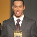 Ronaldinho - 340 x 500