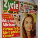Magdalena Mielcarz - Zycie na goraco Magazine Cover [Poland] (24 May 2001)