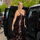 Molly Sims – Is seen in sparkling dress in New York - 454 x 636
