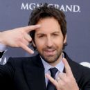 Josh Kelley - 454 x 590