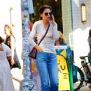 Katie Holmes – In denim out for a stroll in New York