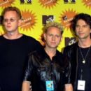 Depeche Mode - MTV European Music Awards - Frankfurt 2001 - 454 x 278