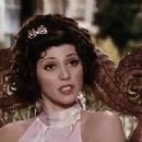 Marisa Tomei- as Lisa