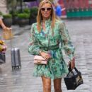 Amanda Holden – Out in London