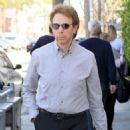 Jerry Bruckheimer was spotted grabbing lunch with some friends in Beverly Hills. California on March 24, 2017 - 454 x 599