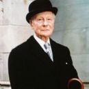 John Gielgud - 264 x 320