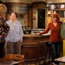 Happy's Place - Reba McEntire - 454 x 303