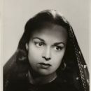 Katherine DeMille - 454 x 592