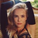 Zoey Deutch – InStyle Mexico (September 2022)
