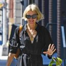 Naomi Watts – On a stroll through the streets of New York