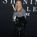 Lisa Kudrow &#8211; Premiere of STARZ &#8216;Shining Vale&#8217; in Hollywood