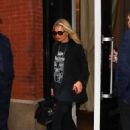 Kate Moss – Heads out for brunch in New York