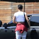 Nicole Murphy – Shopping at Maxfield in Los Angeles - 454 x 681