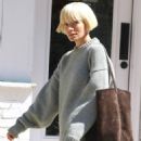 Lily Allen – Sporting her blonde bob haircut in Manhattan’s SoHo neighborhood - 454 x 663
