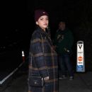 Isabela Merced – Attending Jennifer Klein’s Day of Indulgence holiday party - 454 x 681