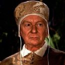 John Gielgud - 233 x 272
