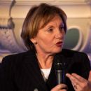 Christine Langenfeld
