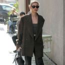 Hailey Baldwin at the Nine Zero One hair salon in West Hollywood