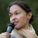 Ashley Judd - Speaks During A Women For Obama Event In Chapel Hill, 30.10.2008.