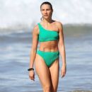 Rachael Finch – in a green bikini in Sydney - 454 x 681