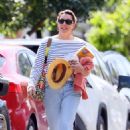 Claudia Karvan – Leaving her home in Sydney - 454 x 681