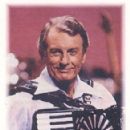Accordionists by century